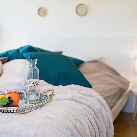1og Links 70m2 Grosse 2-zimmer City Naehe Salzburg * Freilassing