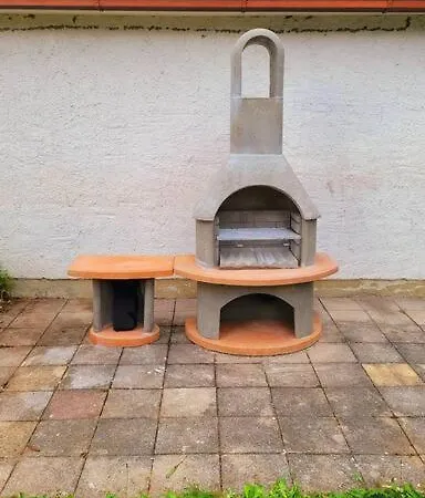 Apartment 1og Links 70m2 Grosse 2-zimmer City Naehe Salzburg Freilassing
